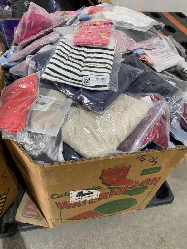 FB_IMG_1760108311559 Great Amazon Clothing pallets