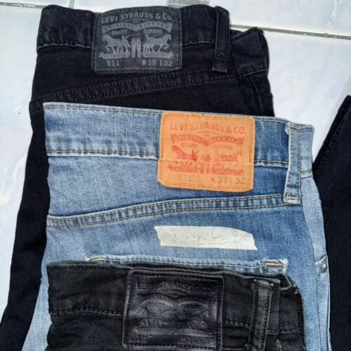 WhatsApp Image 2026-04-28 at 07.18.11 LEVI'S JEANS