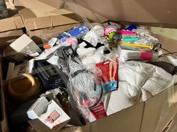 LUXURY Retailer ACCESSORIES Pallet