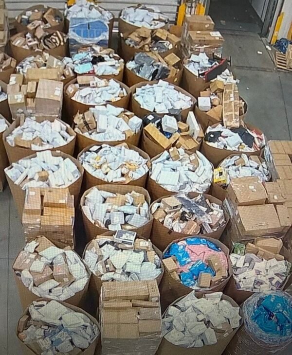 600x600 (47) Ecom Undeliverables SMALLS Tall Truckload