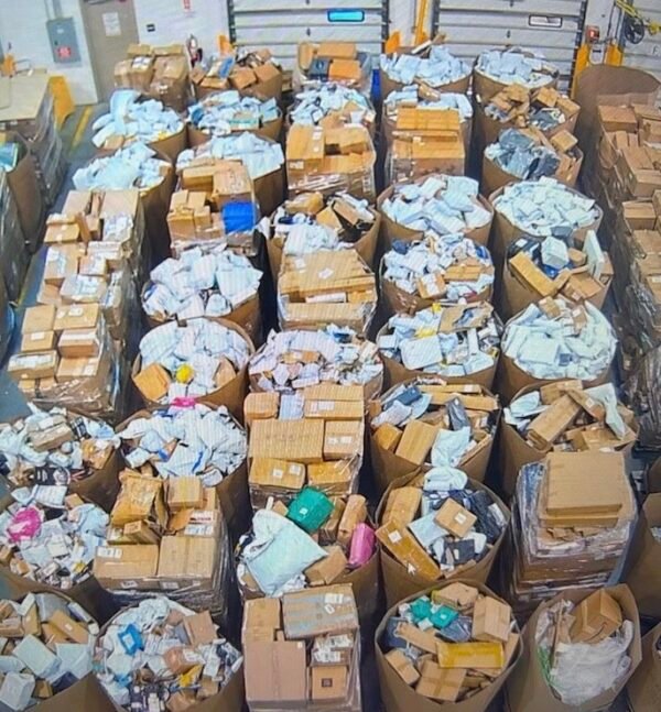 600x600 (48) Ecom Undeliverables SMALLS Tall Truckload