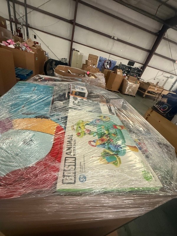 TOYS Truckload