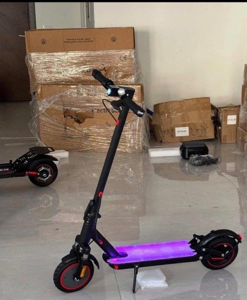 Best Electric Scooter Pallets (15 Units) | Wholesale Liquidation & Nationwide Shipping