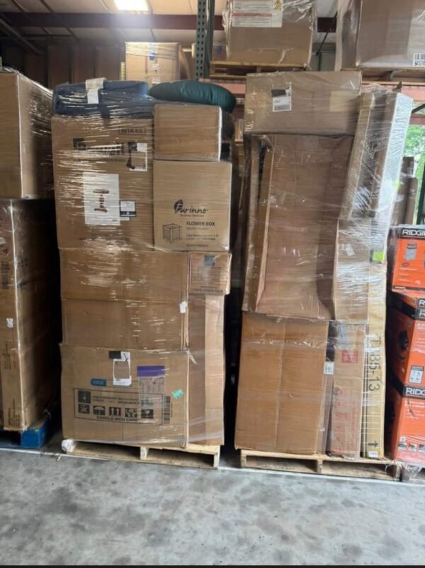 Mixed Furniture Liquidation Pallet (Sofas, Tables, Chairs & Decor)